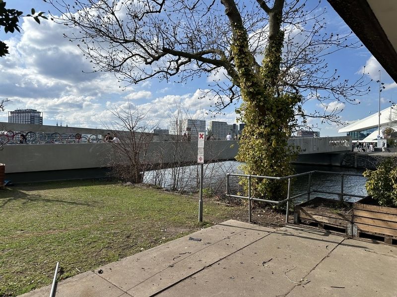 Overhoeks Marker - wide view� image. Click for full size.