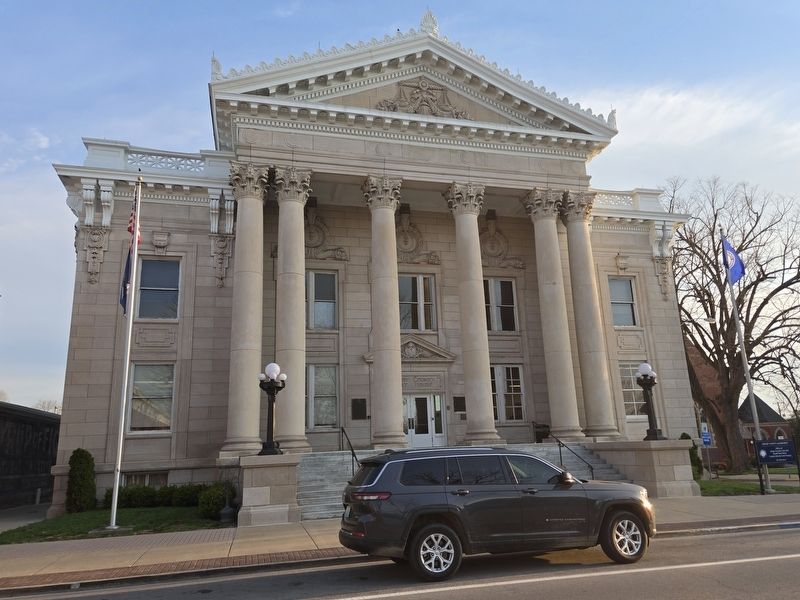 Facade of the Shelby County Courthouse, location of the marker. Click for full size. Facade of the Shelby County Courthouse, location of the marker image. Click for full size.