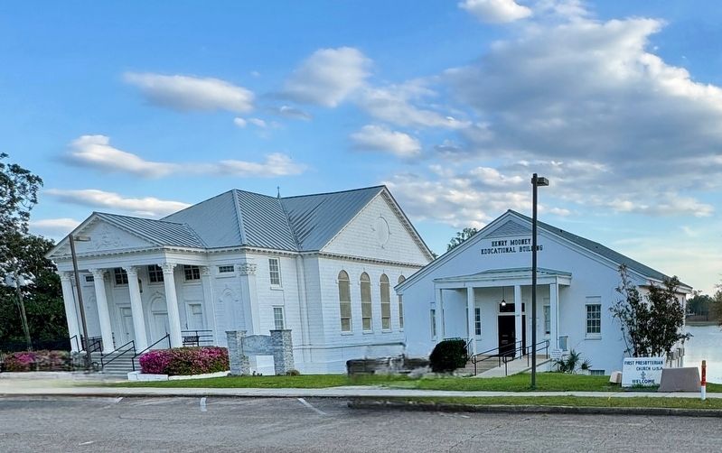 First Presbyterian Church. Click for full size. First Presbyterian Church image. Click for full size.