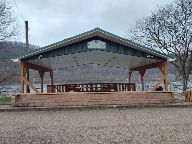 Arthur Jack Watson Overlook Pavilion image. Click for full size.