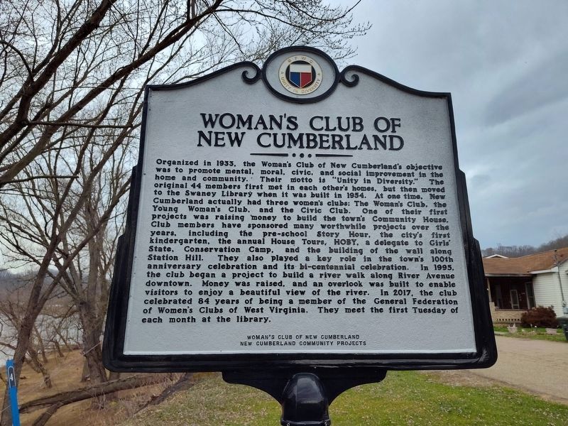 Woman's Club Of New Cumberland side of the marker. Click for full size. Woman's Club Of New Cumberland side of the marker image. Click for full size.