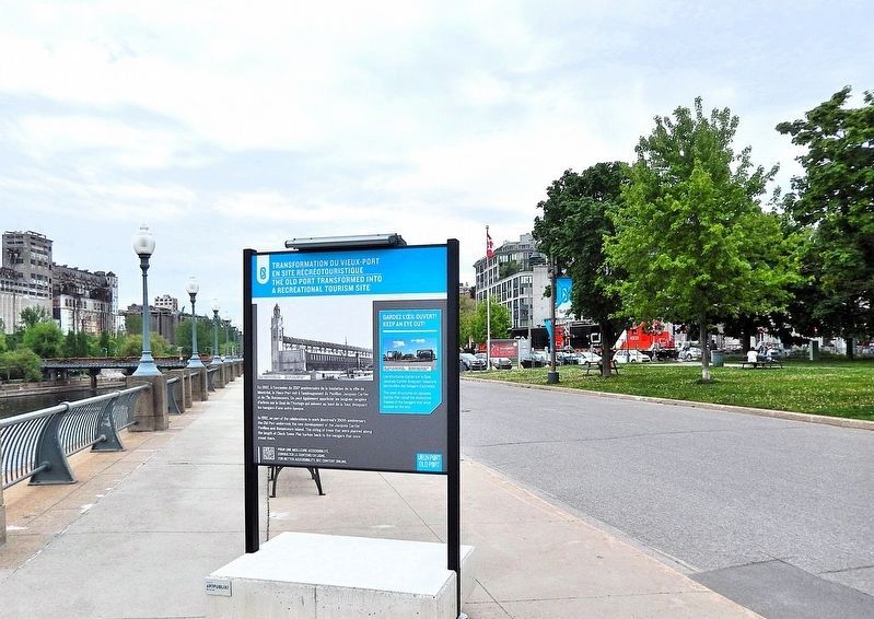 Transformation Vieux-Port en site r�cr�otouristique/Port Transformed to Recreational Tourism Marker image. Click for full size.