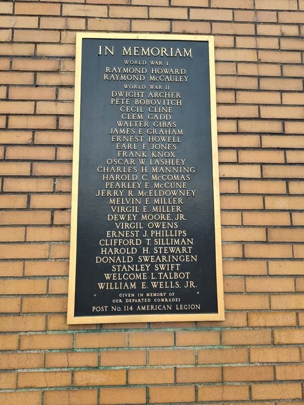 American Legion War Memorial image. Click for full size.