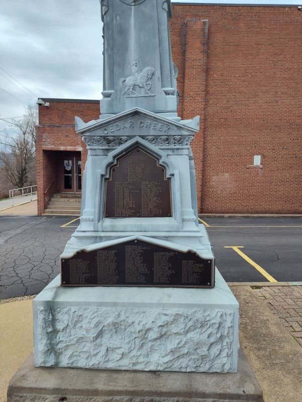 Hancock County Civil War Memorial image. Click for full size.