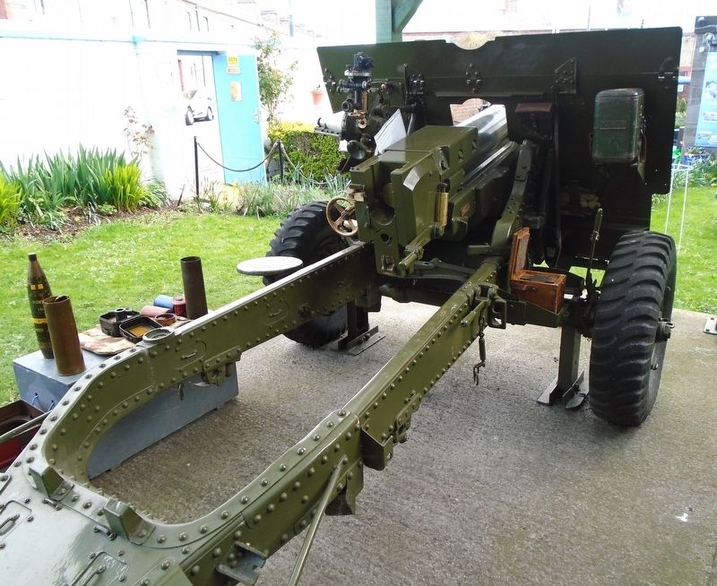 The 25 Pounder Gun. Click for full size. The 25 Pounder Gun image. Click for full size.