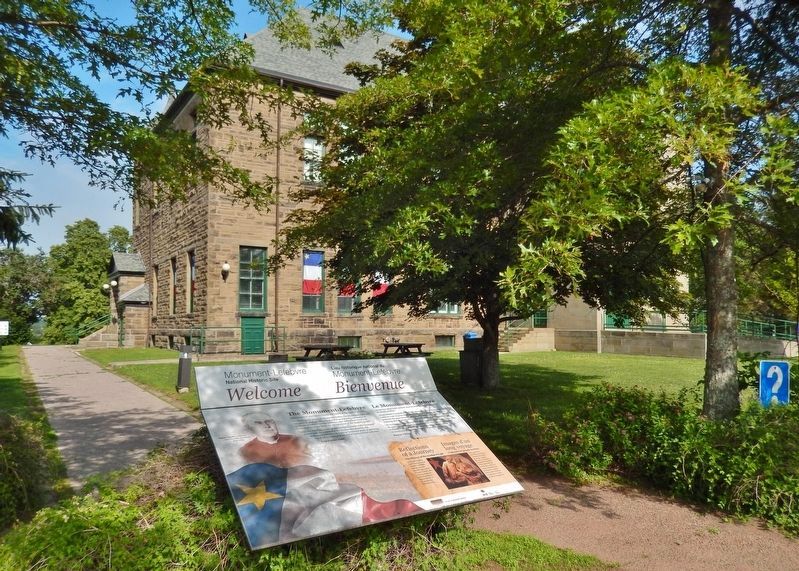 Monument-Lefebvre National Historic Site / Lieu historique national du Monument-Lefebvre Marker image. Click for full size.