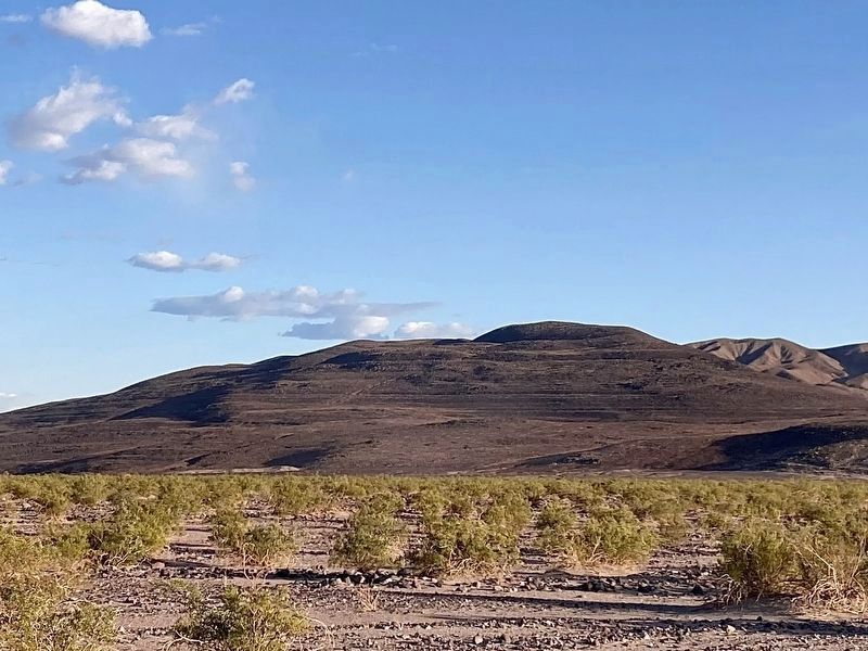 Shoreline Butte. Click for full size. Shoreline Butte image. Click for full size.