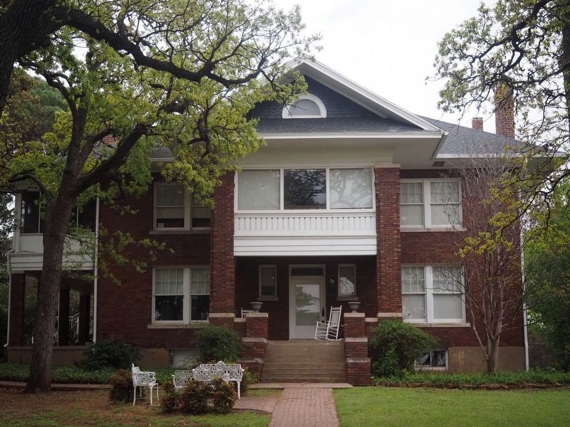 Fielder House. Click for full size. Fielder House image. Click for full size.