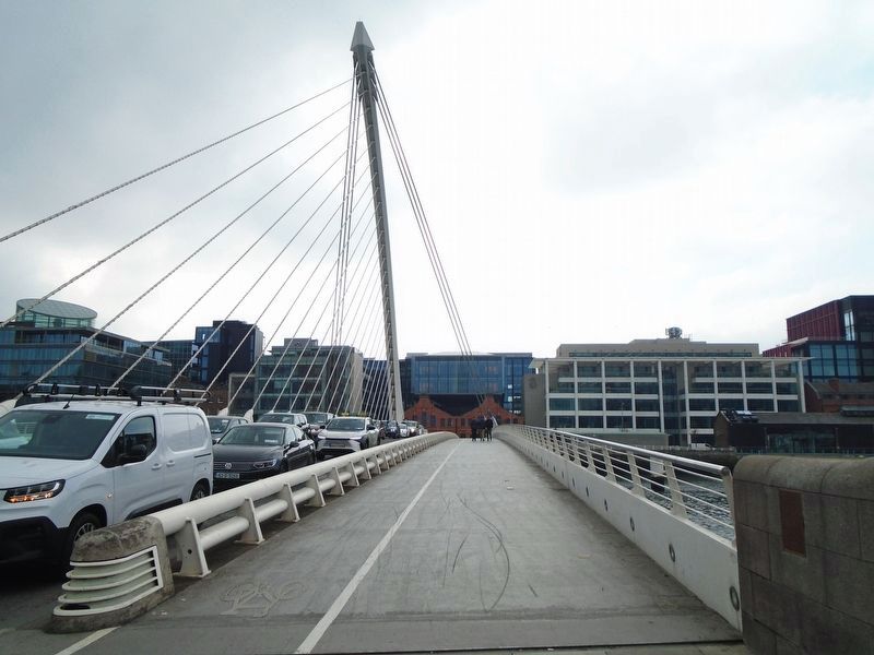 Samuel Beckett Bridge and Quotation Marker image. Click for full size.