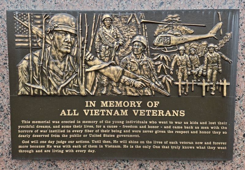 Vietnam War Veterans Plaque image. Click for full size.