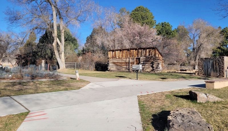The 6 original markers have been removed and replaced with different markers along the trail image. Click for full size.