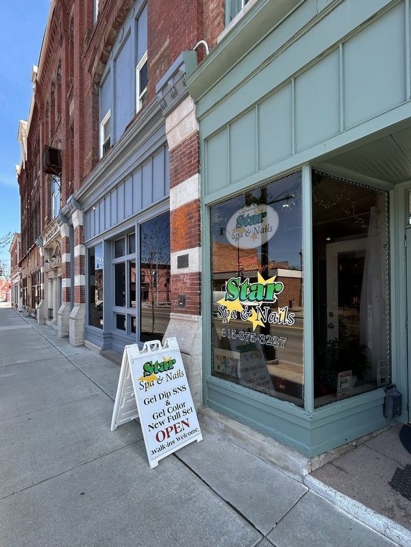 The Delano Building Marker image. Click for full size.