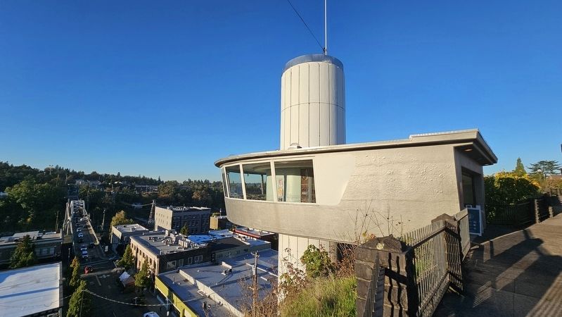 Oregon City Municipal Elevator image. Click for full size.