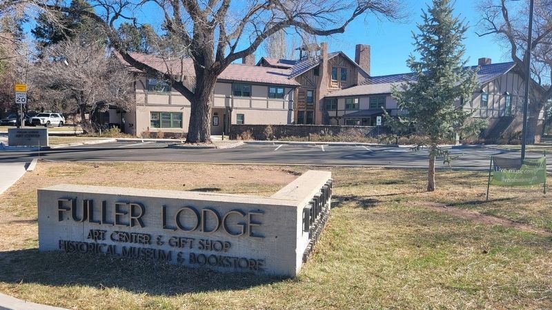 The front street side to the Historic Fuller Lodge image. Click for full size.
