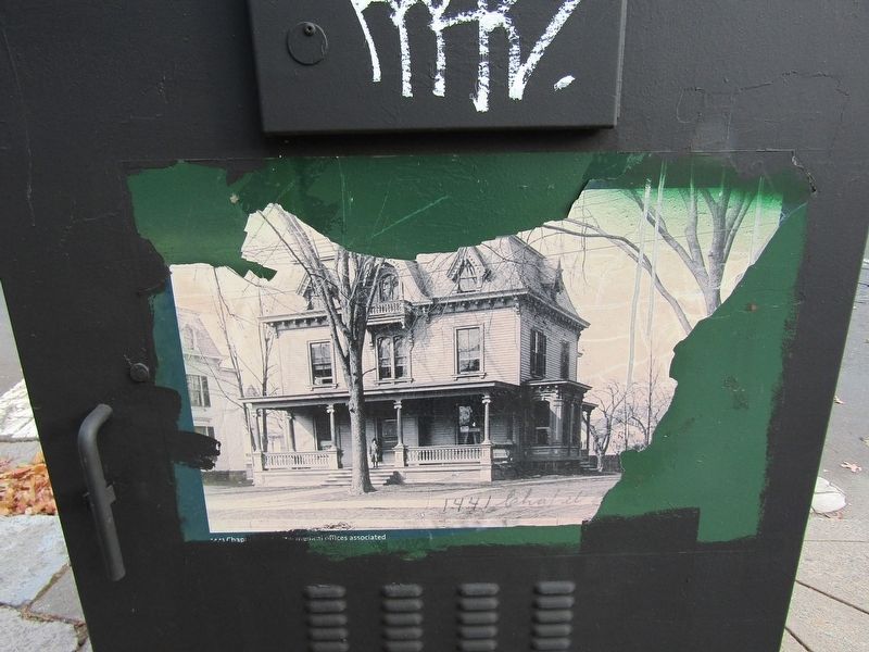 West side of traffic signal cabinet. Click for full size. West side of traffic signal cabinet image. Click for full size.