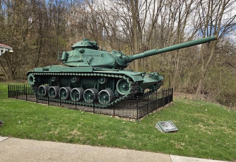 M60A3 Tank and Marker image. Click for full size.