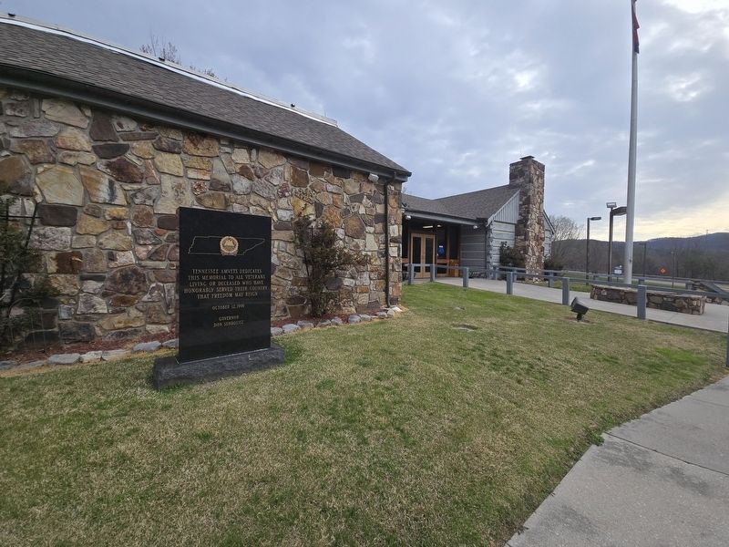 Tennessee Veterans Memorial to the left of the Welcome Center entrance image. Click for full size.