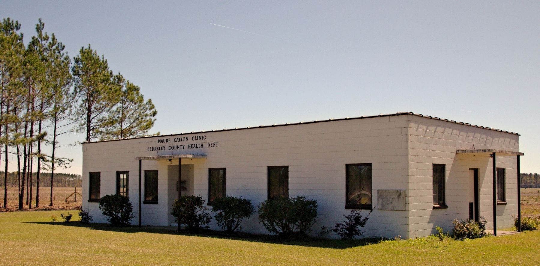 Maude E. Callen Clinic image. Click for full size.
