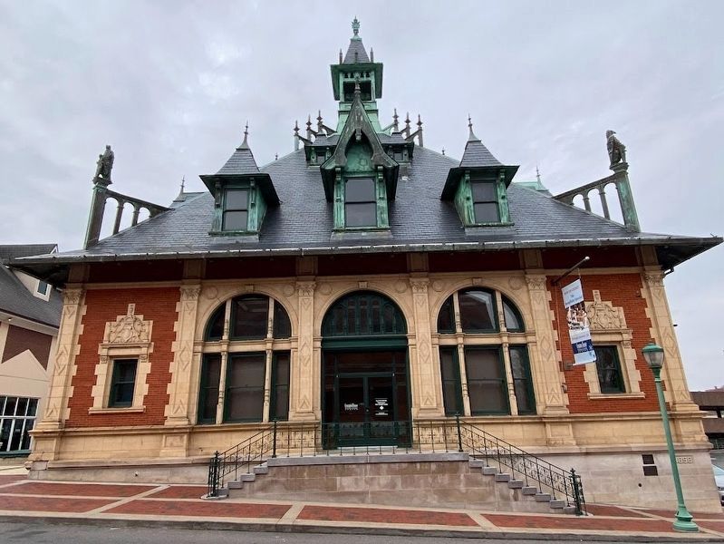 The front of Clarksville's most iconic structure image. Click for full size.