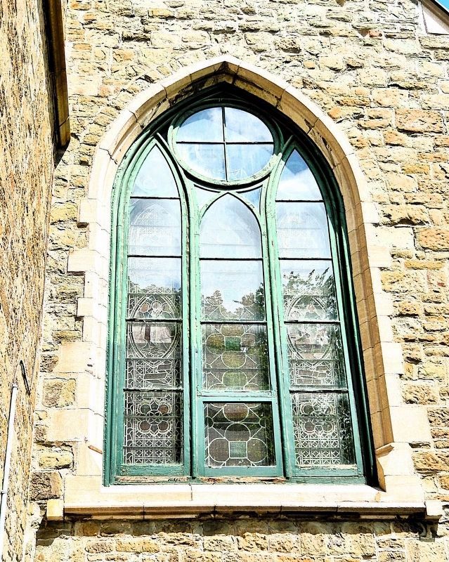 Église Saint-Matthew – Vitrail<br>Saint Matthew Church – Stained Glass Window. Click for full size. Église Saint-Matthew – Vitrail<br>Saint Matthew Church – Stained Glass Window image. Click for full size.