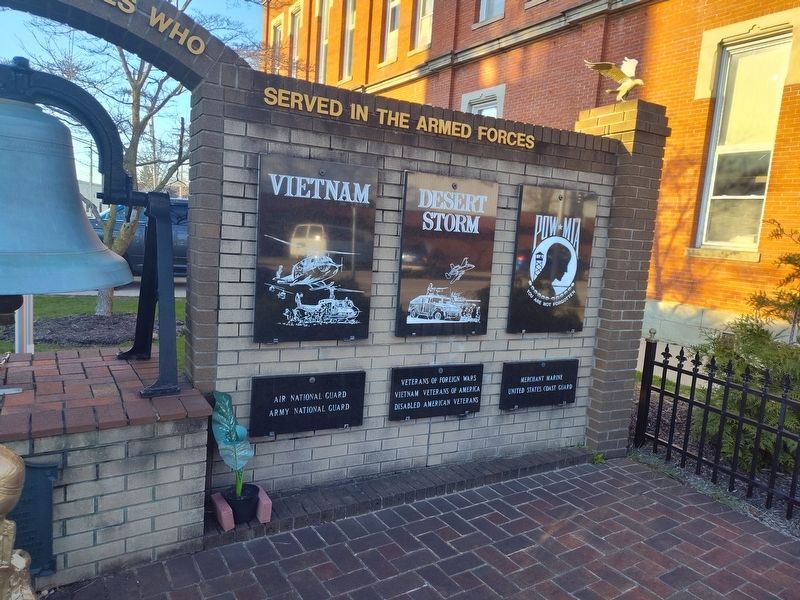 Conneaut Veterans Memorial image. Click for full size.