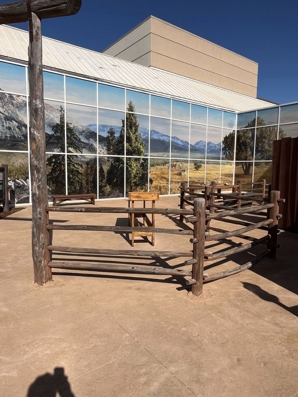 Loading Pens and Chute Marker. Click for full size. Loading Pens and Chute Marker image. Click for full size.