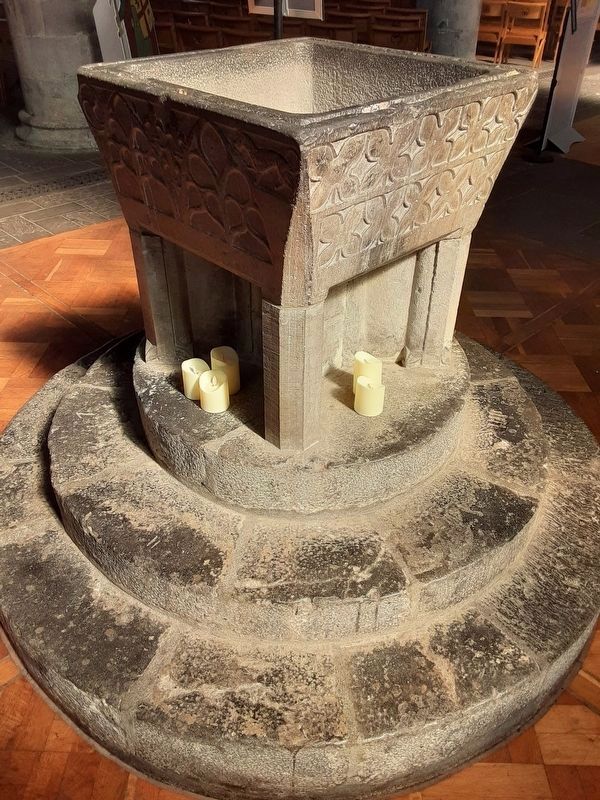Saint Nicholas Church/<lang=ga>Séipéal San Nioclás</lang=ga> 16th c. Baptismal Font. Click for full size. Saint Nicholas Church/<lang=ga>Séipéal San Nioclás</lang=ga> 16th c. Baptismal Font image. Click for full size.
