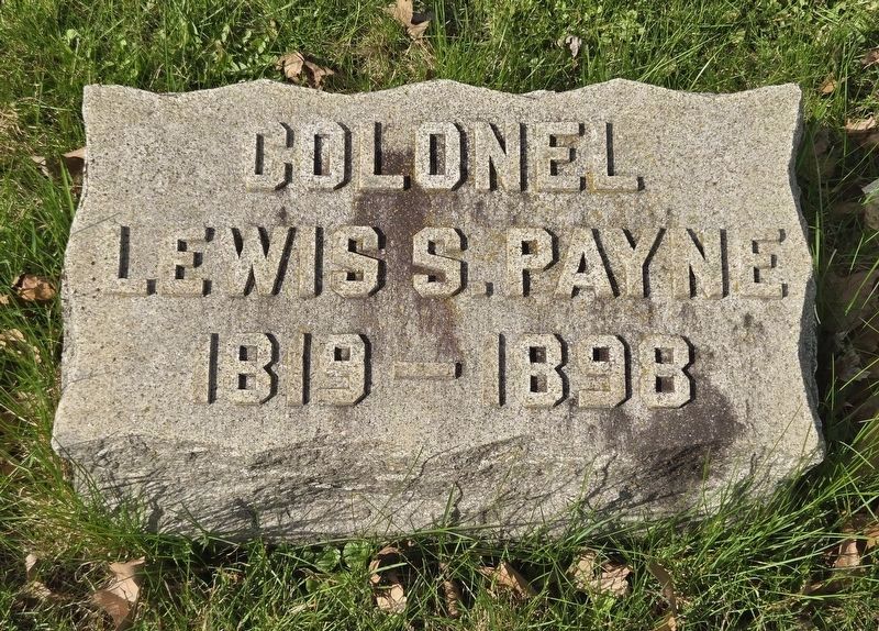 Colonel Lewis Payne's Gravestone image. Click for full size.