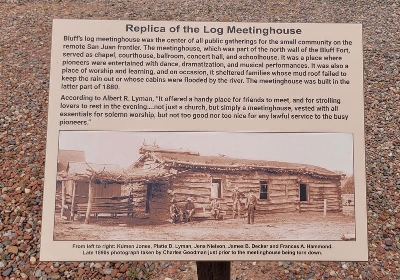 Replica of the Log Meetinghouse Marker image. Click for full size.
