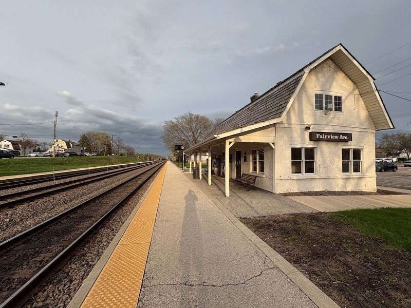 Fairview Ave. Station. Click for full size. Fairview Ave. Station image. Click for full size.