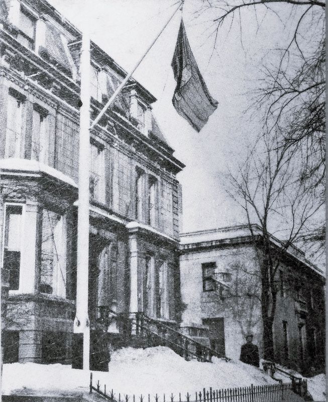 Marker detail: United Services Club, c. 1943 image. Click for full size.