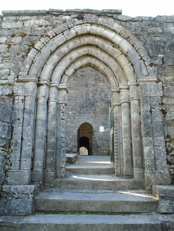 Cong Abbey/<lang=ga>Mainistir Chonga</lang=ga> Doorway image. Click for full size.