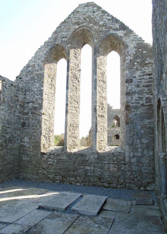 Cong Abbey/<lang=ga>Mainistir Chonga</lang=ga> Window image. Click for full size.