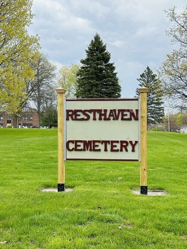 Resthaven Cemetery image. Click for full size.
