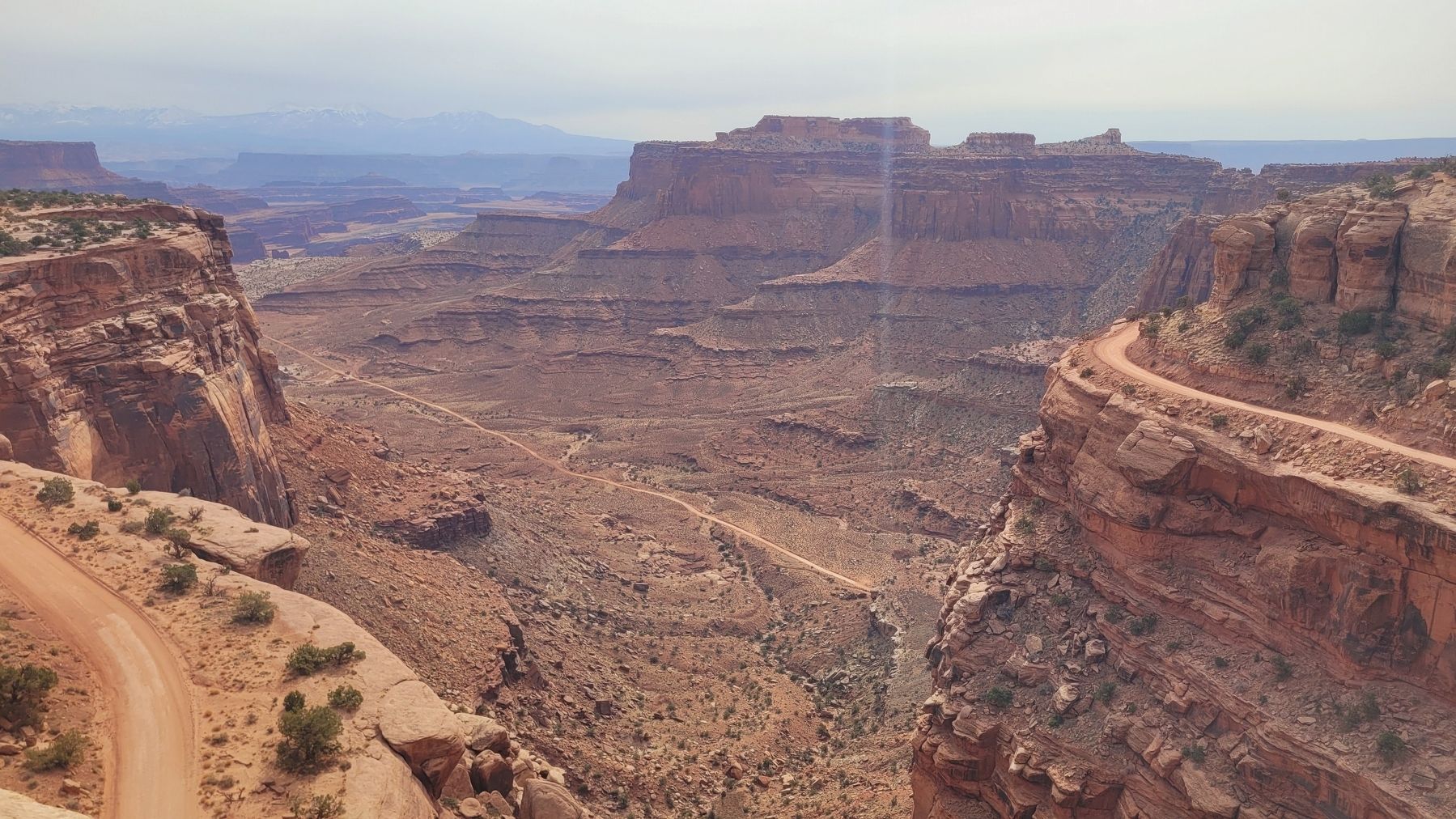 The view of the canyon behind the marker. Click for full size. The view of the canyon behind the marker image. Click for full size.