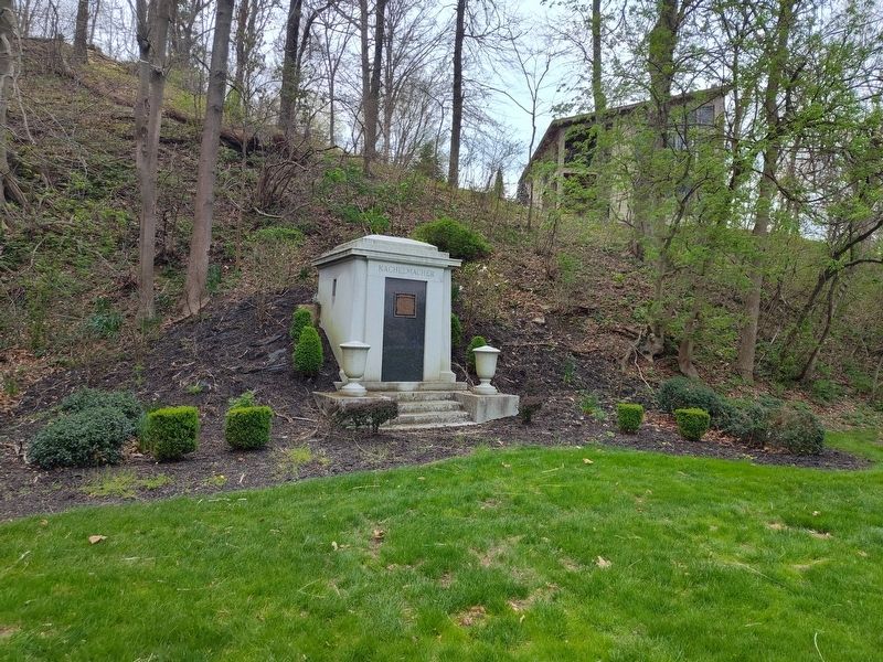 Mausoleum in Memory of Nils Louis Christian Kachelmacher Marker image. Click for full size.