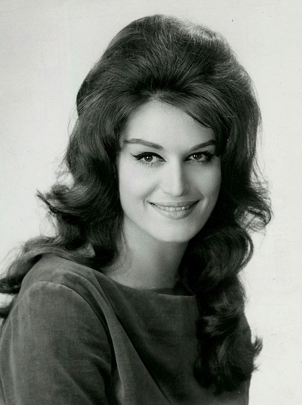 Dalida. Click for full size. Dalida image. Click for full size.