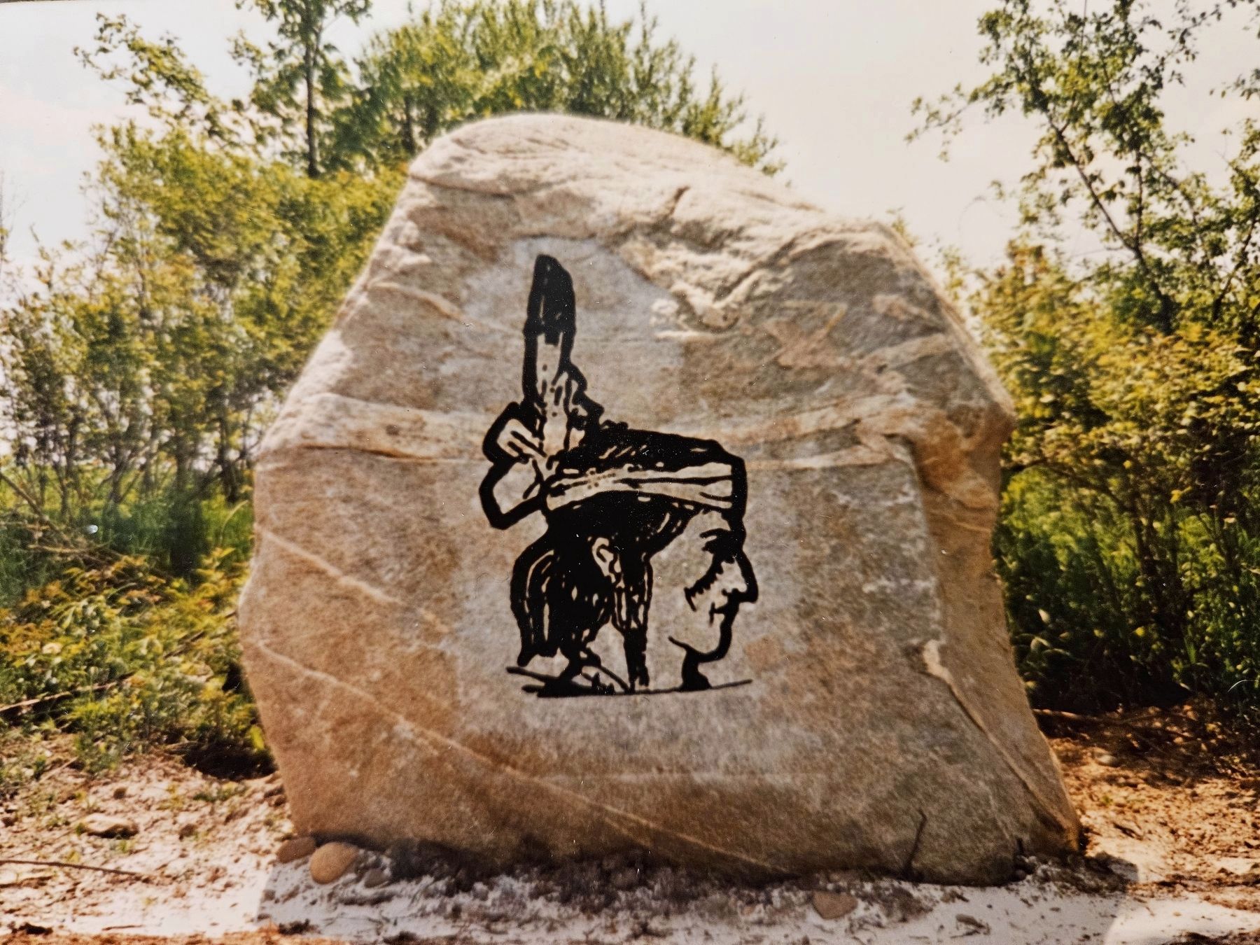 Engraving of indian head image. Click for full size.