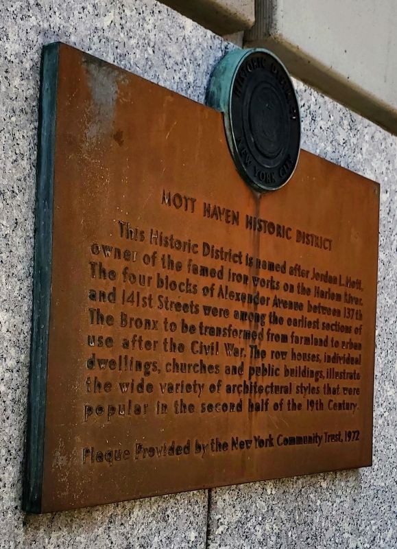 Mott Haven Historic District Marker image. Click for full size.