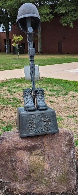 Red Bank Veterans Monument image. Click for full size.