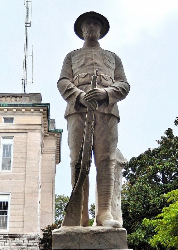 World War I Memorial Statue image. Click for full size.
