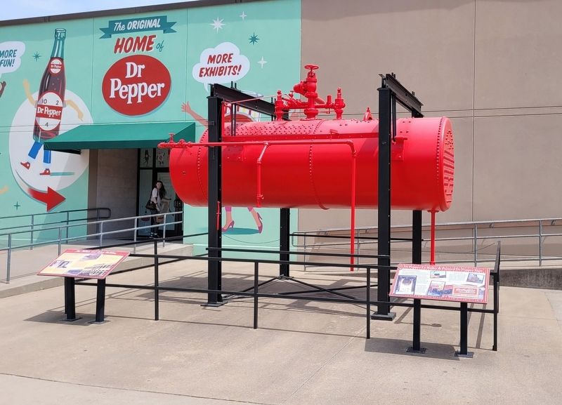 Dr Pepper Co Boiler and Marker (right side) image. Click for full size.