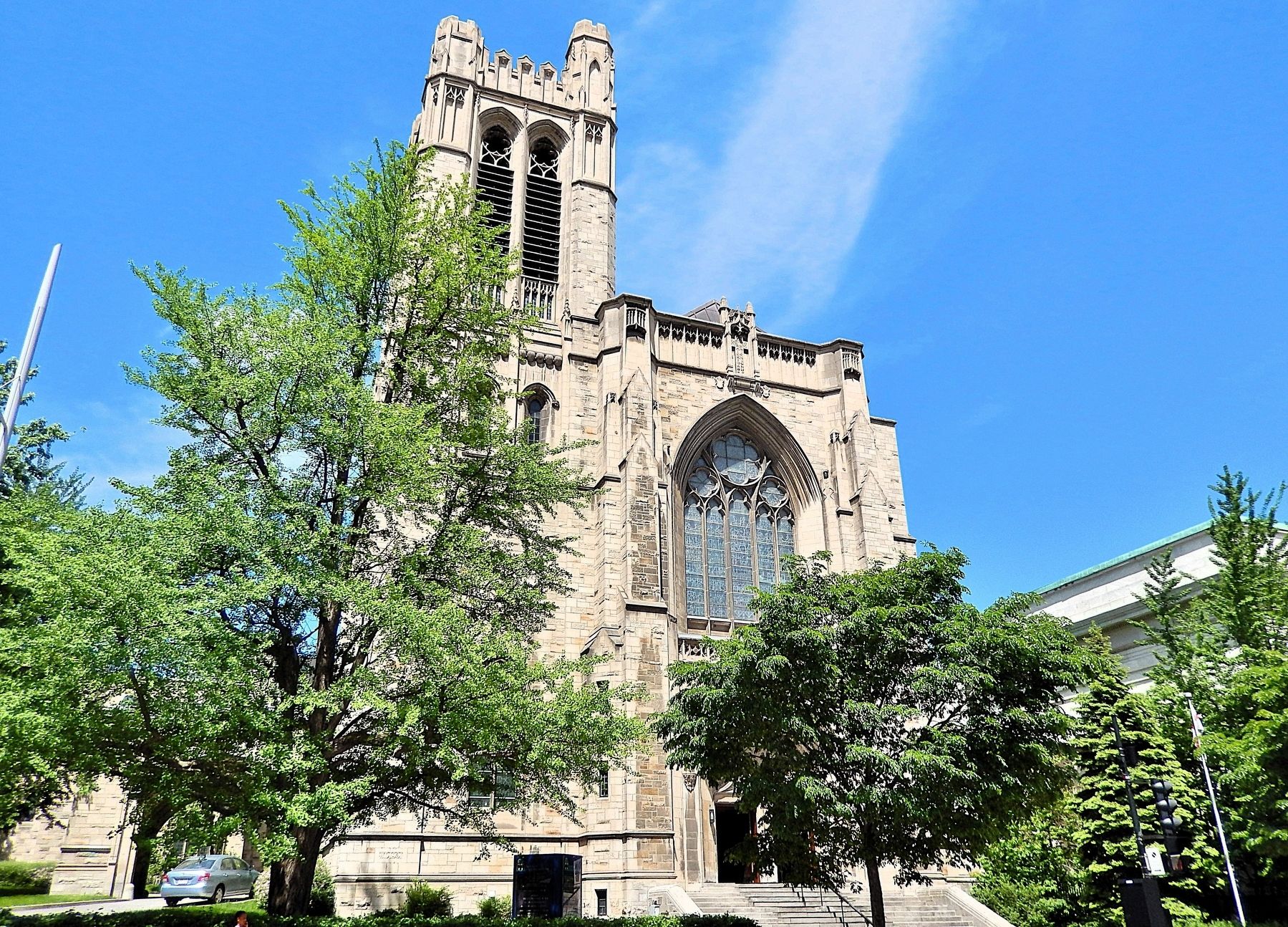 The Church of Saint Andrew and Saint Paul image. Click for full size.