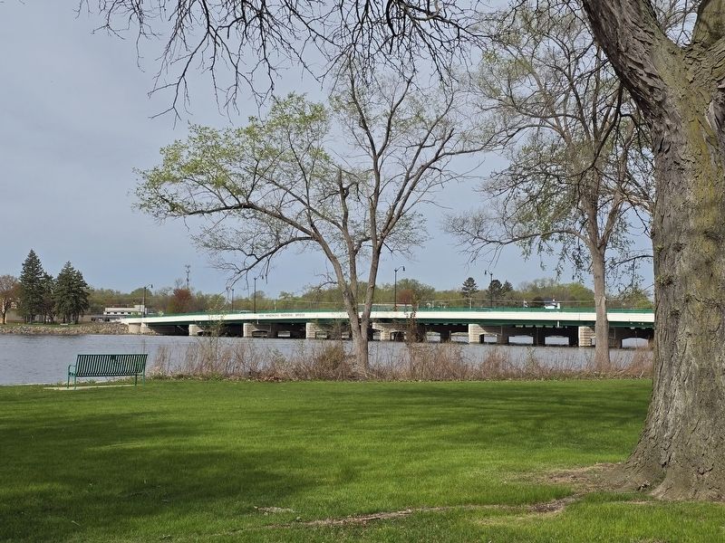 Ken Hendricks Memorial Bridge Marker. Click for full size. Ken Hendricks Memorial Bridge Marker image. Click for full size.