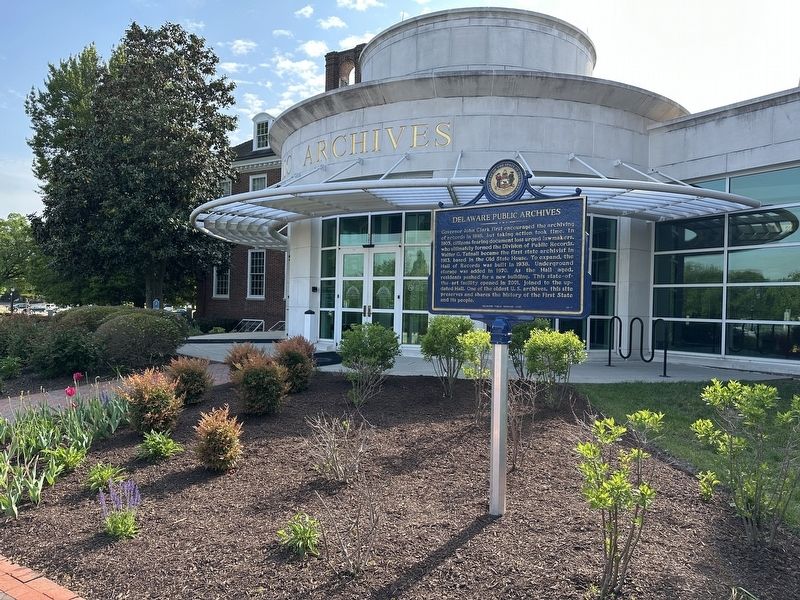 Delaware Public Archives Marker - wide view image. Click for full size.