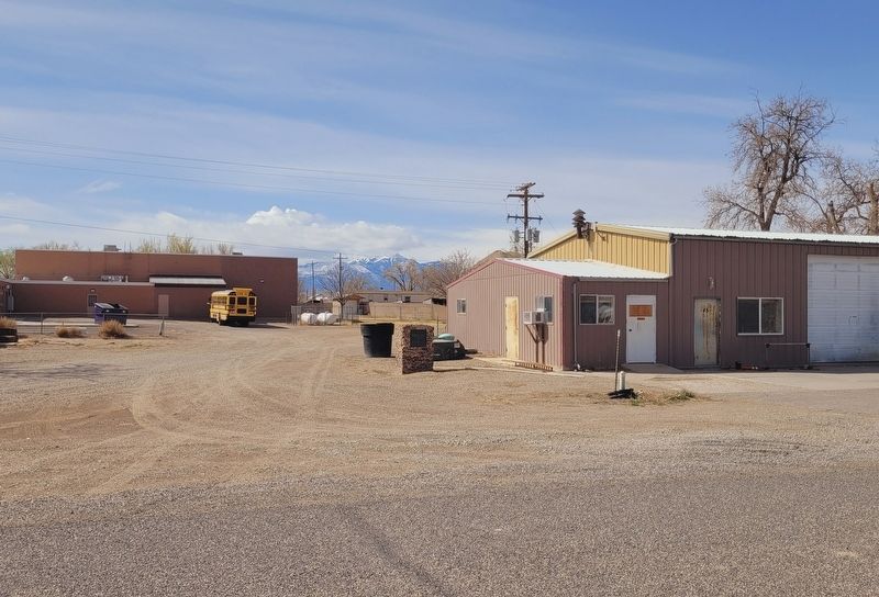 The view of the Hanksville Veterans Memorial from the street image. Click for full size.