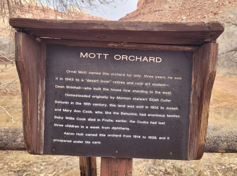 Mott Orchard Marker image. Click for full size.