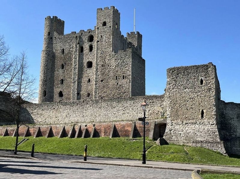 Rochester Castle. Click for full size. Rochester Castle image. Click for full size.