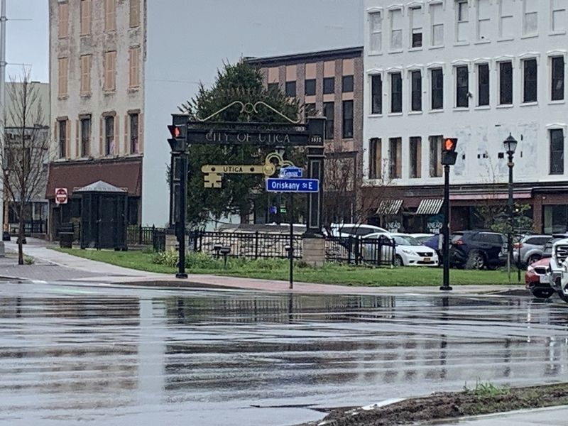 City of Utica Archway image. Click for full size.