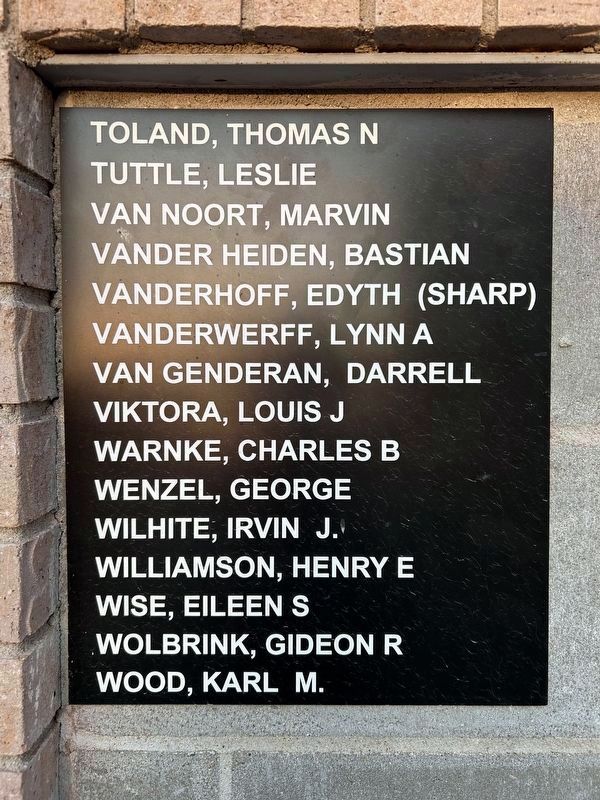 Aurora County Marker. Click for full size. Aurora County Marker image. Click for full size.